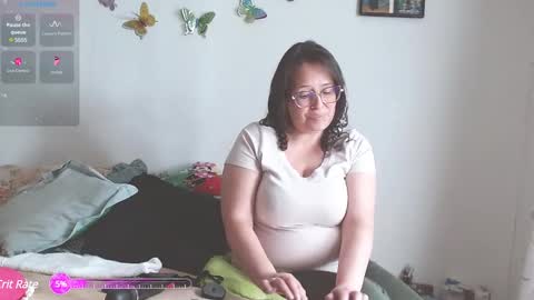 Snapshot of honeyhotpaty chatting on 02/07/25, 09:37 sofia online show from 02/07/25, 09:37