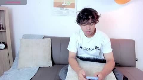 Snapshot of honeymoon_sariel chatting on 06/19/26, 01:26 honeymoon_sariel online show from 06/19/26, 01:26