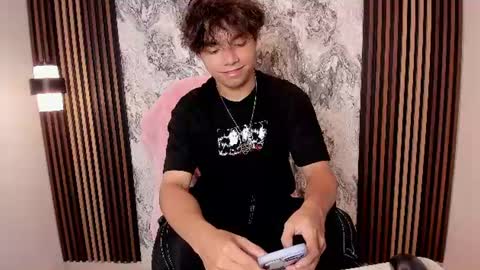 Snapshot of honeymoon_sariel chatting on 06/26/26, 01:48 honeymoon_sariel online show from 06/26/26, 01:48