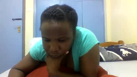 Snapshot of honeymuny chatting on 11/01/25, 08:33 Honeymuny online show from 11/01/25, 08:33