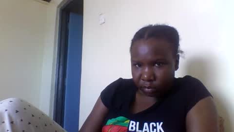 Snapshot of honeymuny chatting on 03/31/26, 05:41 Honeymuny online show from 03/31/26, 05:41