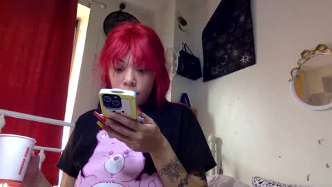 Snapshot of honeyruby chatting on 09/12/25, 02:28 Ruby Sparks online show from 09/12/25, 02:28