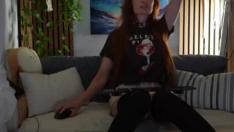 Noelle online show from 10/15/25, 03:28