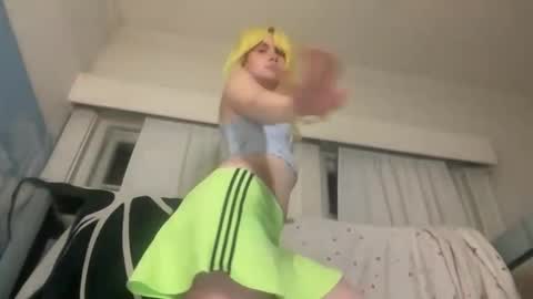 Emi Rose online show from 04/02/26, 05:05