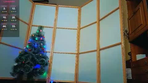 the perfectgirl online show from 12/18/25, 08:04