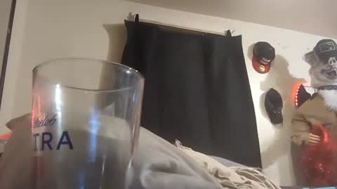 Snapshot of honky220557 chatting on 10/06/25, 06:22 Jovante online show from 10/06/25, 06:22