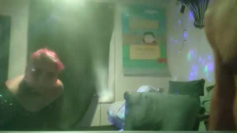 Snapshot of honky220557 chatting on 10/29/25, 03:42 Jovante online show from 10/29/25, 03:42