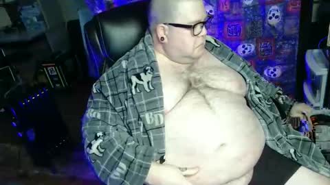 Snapshot of hoosierdaddyxl chatting on 11/10/25, 07:57 Sir online show from 11/10/25, 07:57