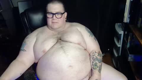 Snapshot of hoosierdaddyxl chatting on 11/28/25, 05:54 Sir online show from 11/28/25, 05:54