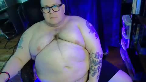 Snapshot of hoosierdaddyxl chatting on 03/30/26, 08:21 Sir online show from 03/30/26, 08:21