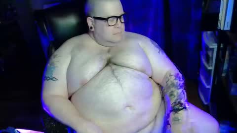 Snapshot of hoosierdaddyxl chatting on 05/11/26, 02:50 Sir online show from 05/11/26, 02:50