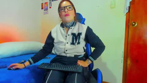 ONLYFANS online show from 04/29/26, 09:21