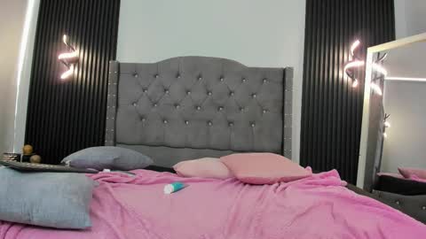 hoot_booys_ online show from 10/27/25, 03:16