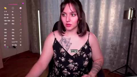 Snapshot of hoot_owl_cb chatting on 02/05/26, 05:12 Karina online show from 02/05/26, 05:12