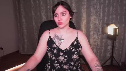 Snapshot of hoot_owl_cb chatting on 03/15/26, 10:10 Karina online show from 03/15/26, 10:10