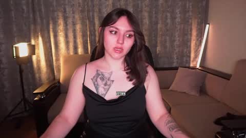 Snapshot of hoot_owl_cb chatting on 05/11/26, 03:18 Karina online show from 05/11/26, 03:18