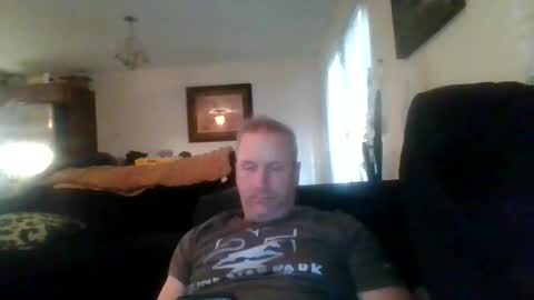 Snapshot of hornedup995893 chatting on 01/13/26, 04:45 hornedup995893 online show from 01/13/26, 04:45