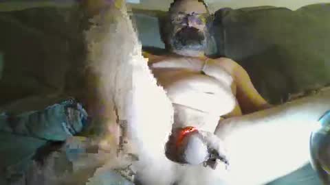 Snapshot of hornedupnwild chatting on 05/06/26, 03:57 Showing off gets me off online show from 05/06/26, 03:57