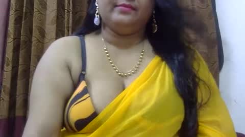 Snapshot of horneydesibabe chatting on 09/22/25, 11:23 horneydesibabe online show from 09/22/25, 11:23