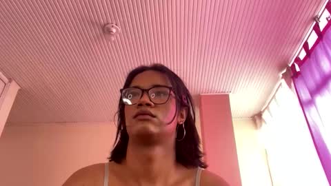 Snapshot of horny_brii chatting on 03/28/26, 06:40 horny_brii online show from 03/28/26, 06:40