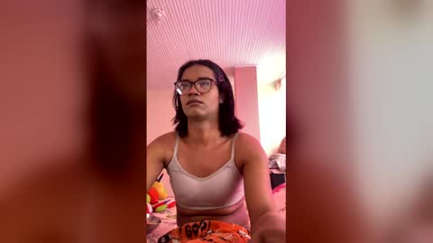 Snapshot of horny_brii chatting on 03/30/26, 01:45 horny_brii online show from 03/30/26, 01:45
