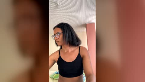 Snapshot of horny_brii chatting on 04/28/26, 06:13 horny_brii online show from 04/28/26, 06:13