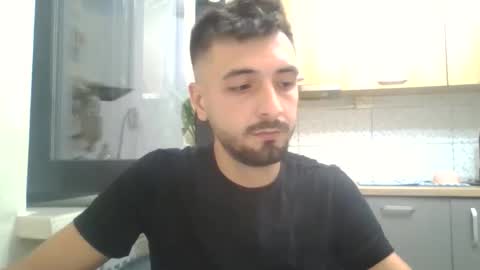 Snapshot of horny_couple9600 chatting on 09/11/25, 08:31 horny_couple9600 online show from 09/11/25, 08:31