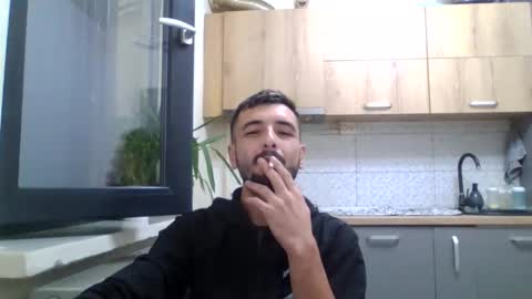 Snapshot of horny_couple9600 chatting on 09/18/25, 10:01 horny_couple9600 online show from 09/18/25, 10:01