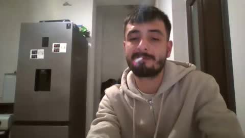 Snapshot of horny_couple9600 chatting on 10/27/25, 11:20 horny_couple9600 online show from 10/27/25, 11:20