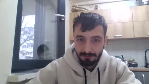 Snapshot of horny_couple9600 chatting on 11/05/25, 06:02 horny_couple9600 online show from 11/05/25, 06:02