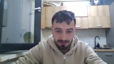 Snapshot of horny_couple9600 chatting on 11/17/25, 11:32 horny_couple9600 online show from 11/17/25, 11:32