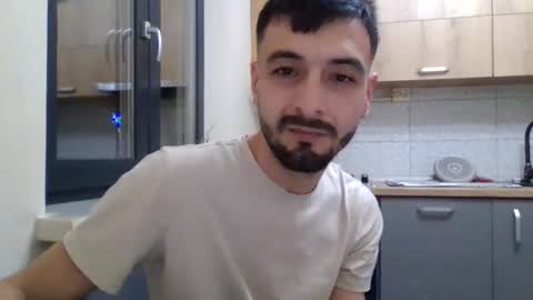 Snapshot of horny_couple9600 chatting on 12/13/25, 11:32 horny_couple9600 online show from 12/13/25, 11:32