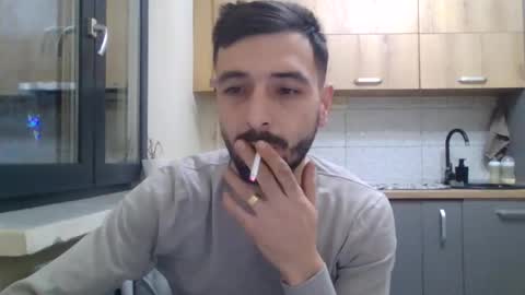 Snapshot of horny_couple9600 chatting on 12/19/25, 05:36 horny_couple9600 online show from 12/19/25, 05:36