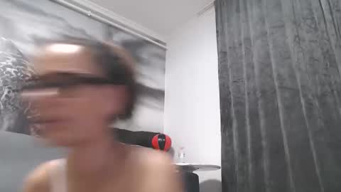 horny_dream2 online show from 09/10/25, 11:38