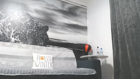 horny_dream2 online show from 10/19/25, 11:27