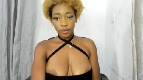 Horny ebonygirl online show from 09/14/25, 05:17