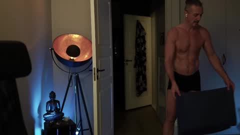 Snapshot of horny_edgucated chatting on 02/06/26, 10:46 horny_edgucated online show from 02/06/26, 10:46