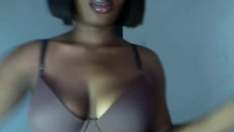 delilah online show from 05/25/26, 10:43