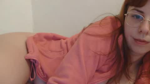 Snapshot of horny_hey chatting on 10/23/25, 03:44 Serena online show from 10/23/25, 03:44