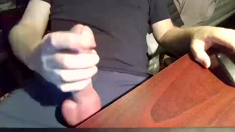 Snapshot of horny_hubby0077 chatting on 10/13/25, 02:50 Horny Hubby online show from 10/13/25, 02:50