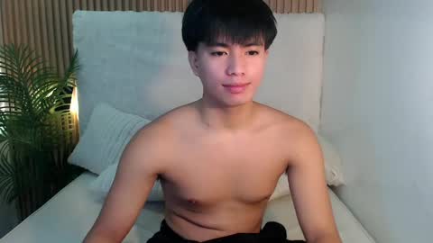 Snapshot of horny_jamesxx chatting on 05/09/26, 12:38 cum boy james online show from 05/09/26, 12:38