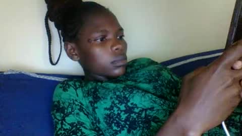 Snapshot of horny_mummie chatting on 01/14/26, 04:29 andalia online show from 01/14/26, 04:29