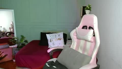 onlyTiffany I broke up with  frank 10 days ago online show from 01/10/25, 05:15