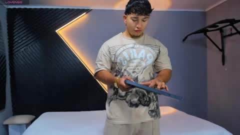 horny_nick18 online show from 05/02/26, 11:37