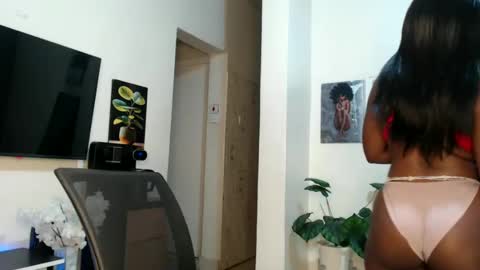 horny_princcess online show from 02/19/25, 09:14