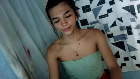 Snapshot of horny_rhiana chatting on 04/08/26, 11:54 Rhiana online show from 04/08/26, 11:54