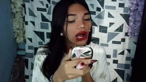 Snapshot of horny_rhiana chatting on 04/15/26, 09:04 Rhiana online show from 04/15/26, 09:04