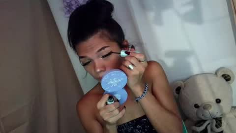 Snapshot of horny_rhiana chatting on 05/06/26, 05:03 Rhiana online show from 05/06/26, 05:03