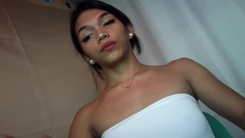 Snapshot of horny_rhiana chatting on 05/11/26, 07:14 Rhiana online show from 05/11/26, 07:14