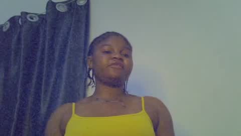 Snapshot of horny_slut0 chatting on 03/18/26, 12:58 Thelma online show from 03/18/26, 12:58